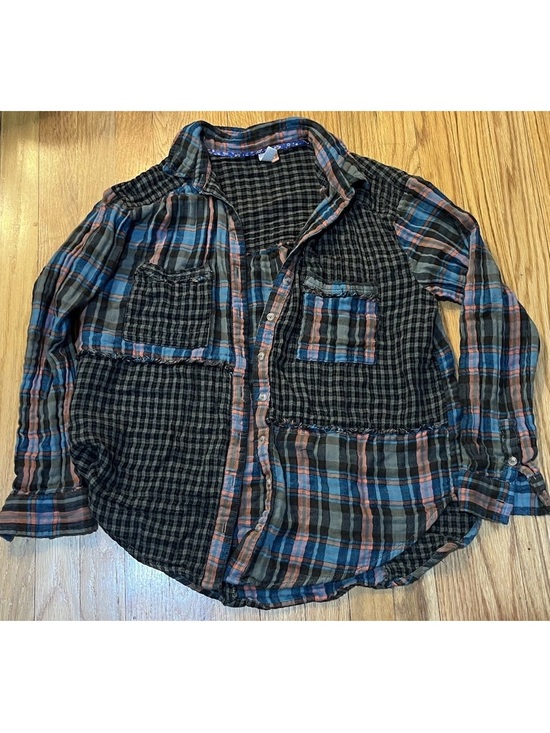 Pilcro Tops - Anthropologie Pilco Plaid Patchwork Button-Up Shirt grunge Boho frayed M